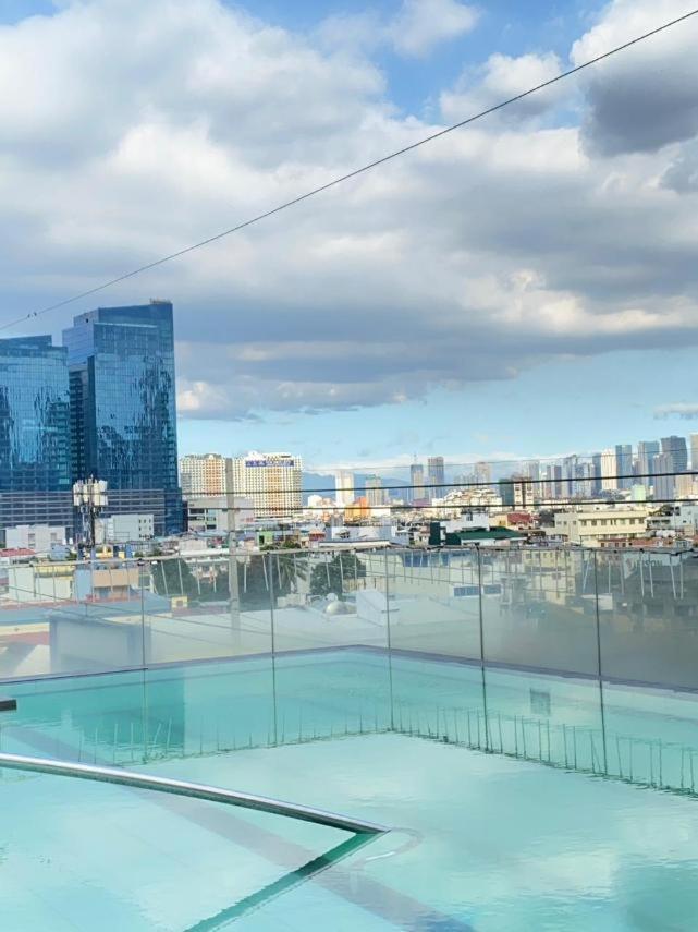 Jade Hotel And Suites Makati City Bagian luar foto